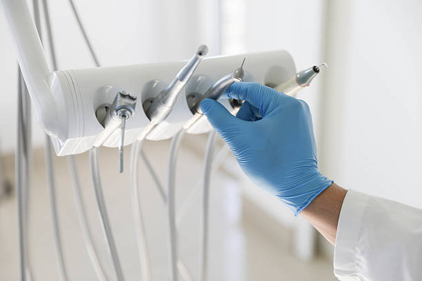 Professional Tooth Extraction technician working in Grant Parish County, LA